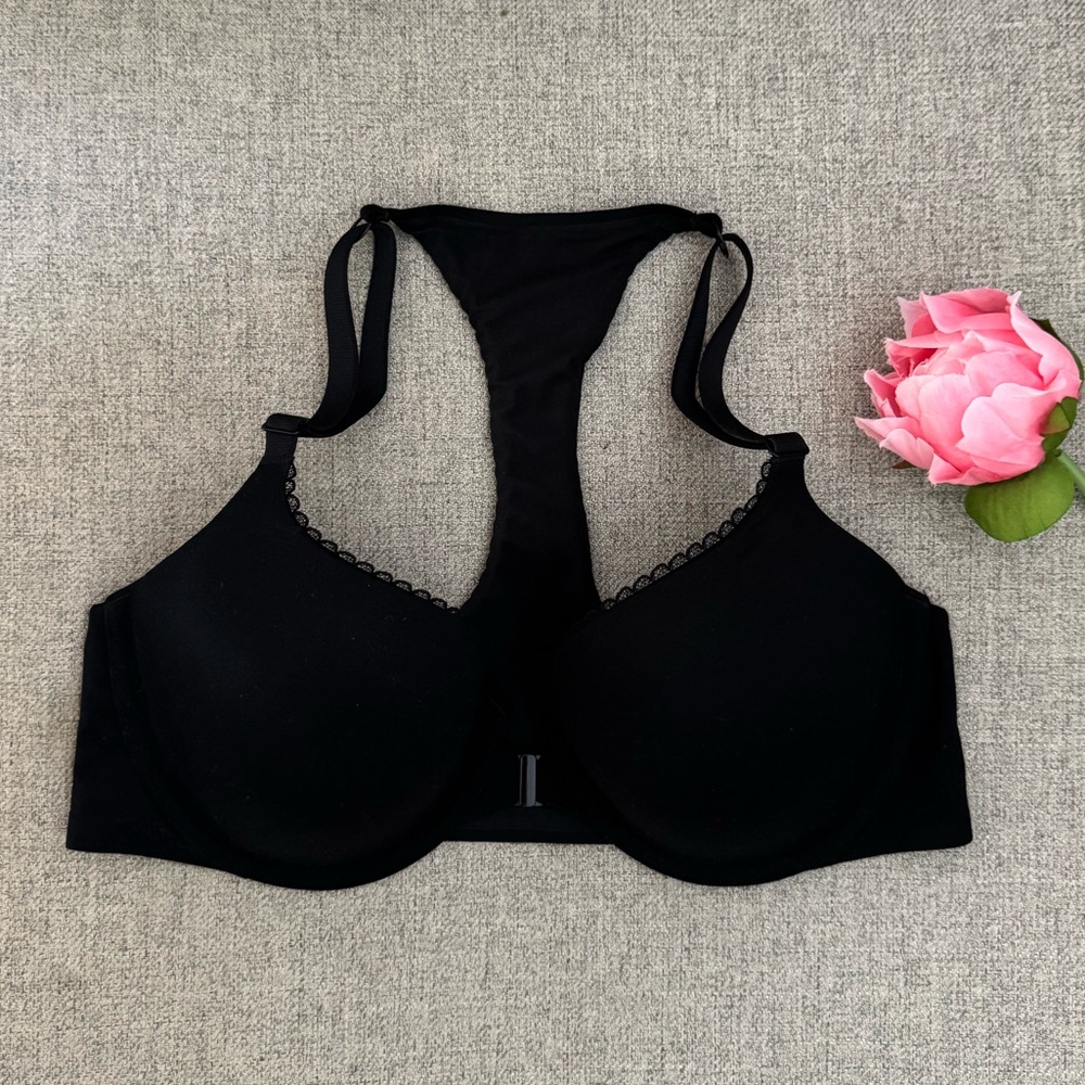 Victoria's Secret Lightly Lined Racerback Demi Bra✨
